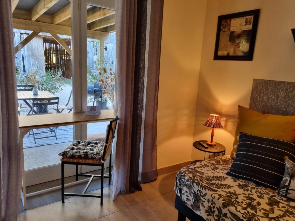 Bed and Breakfast Au Vieux Sechoir Prudhomat Exterior foto